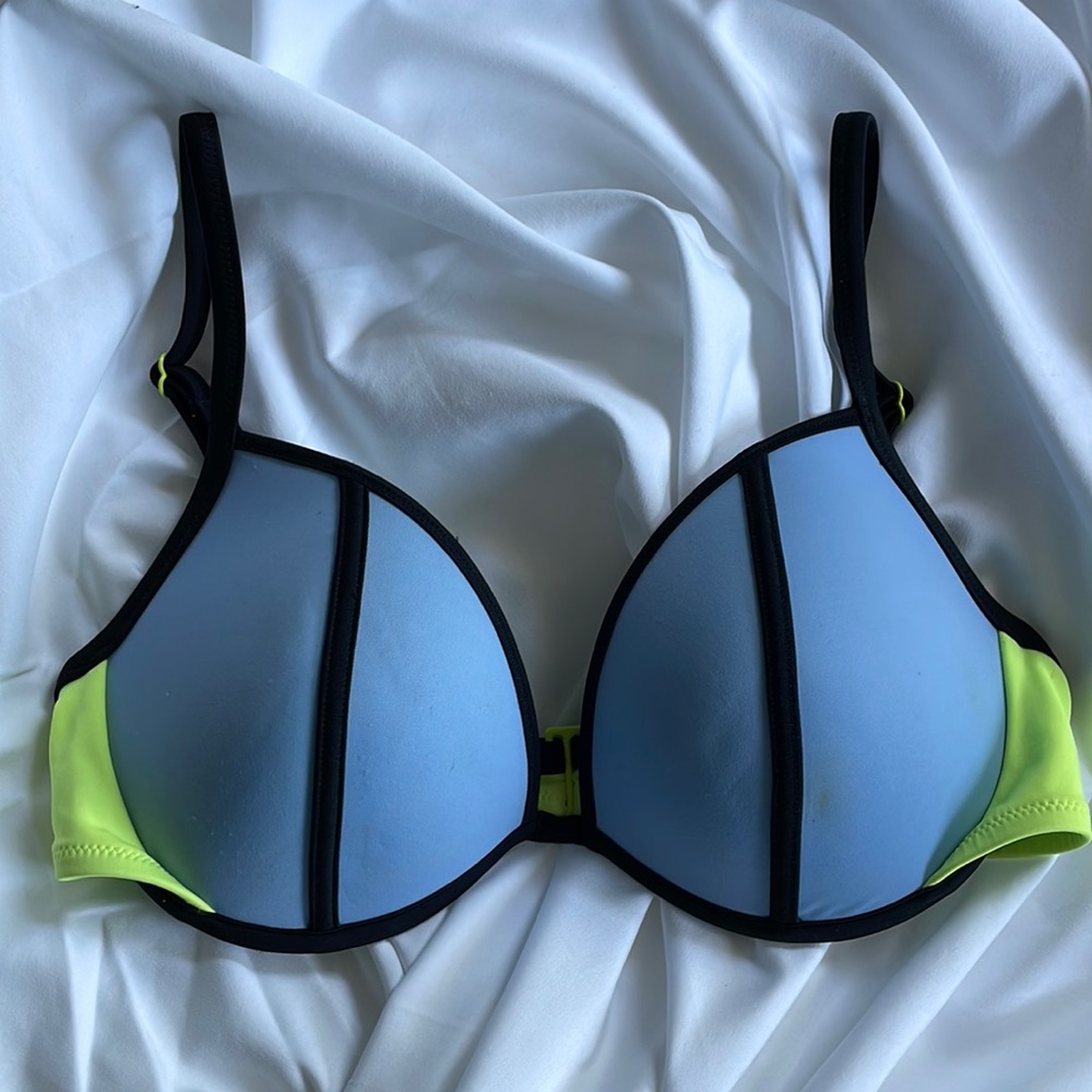 Victoria Secret bikini top